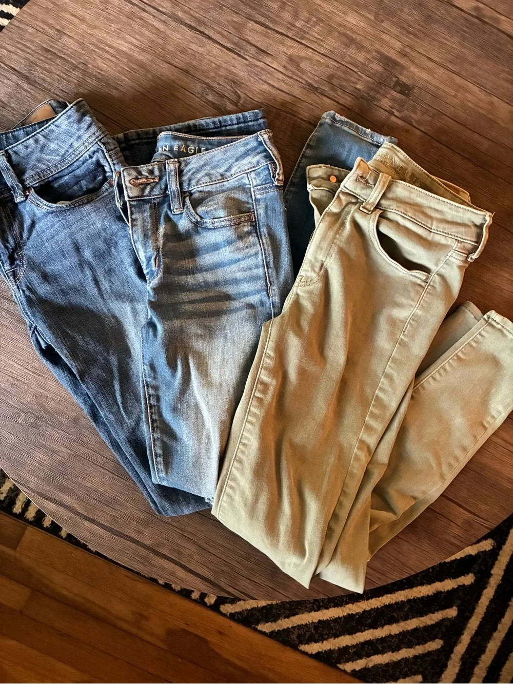 American Eagle Outfitters Women's Bundle of Jeans - Picture 1 of 13
